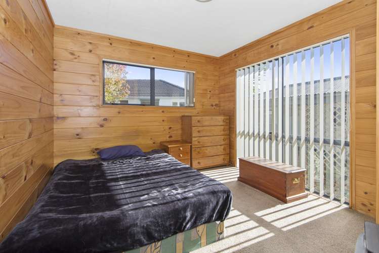 26 Sutton Crescent Papakura_20
