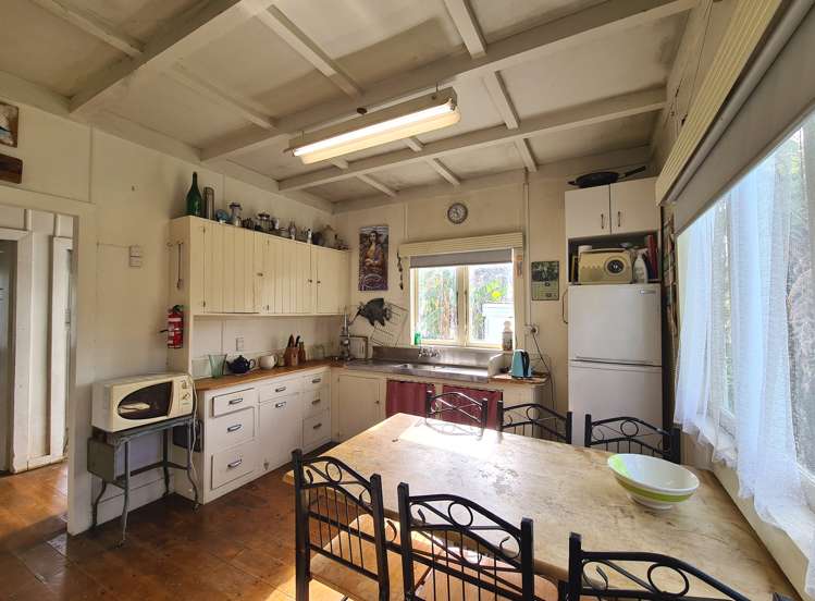 1029 Hauraki Road Coromandel_12