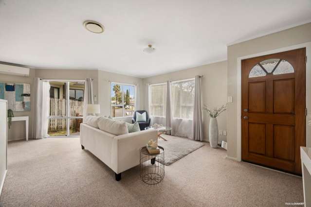 2/18 Barbados Drive Unsworth Heights_4