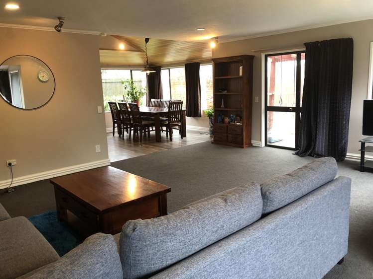 3 Roydon Drive Templeton_5