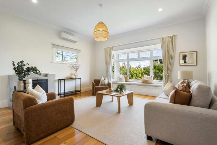 7B North Avenue Narrow Neck_15