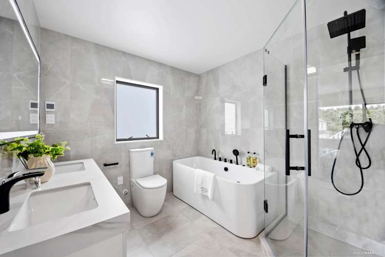 16 Headsail Drive Long Bay_8