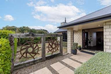 75 Fox Road_3
