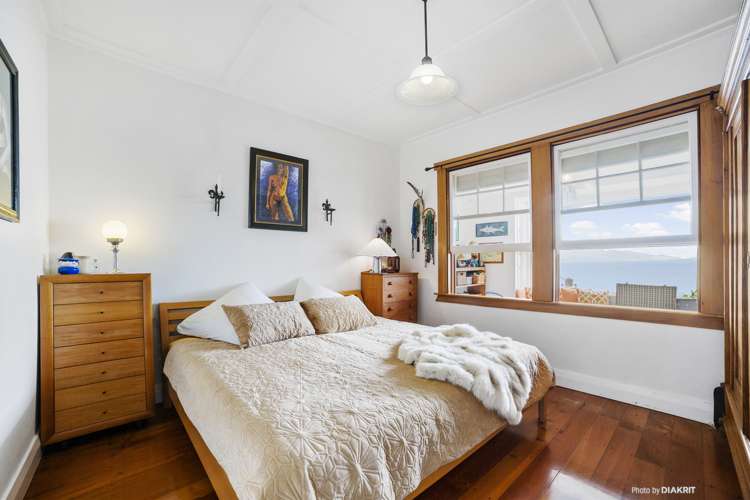 416 Queens Drive Lyall Bay_11