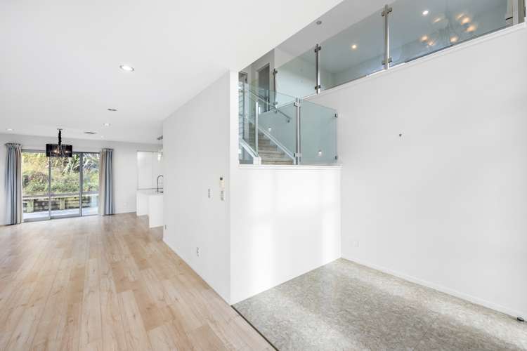 13 Gumdigger Rise Silverdale_21