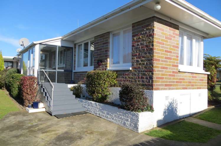 9 Churchill Avenue Te Aroha_2