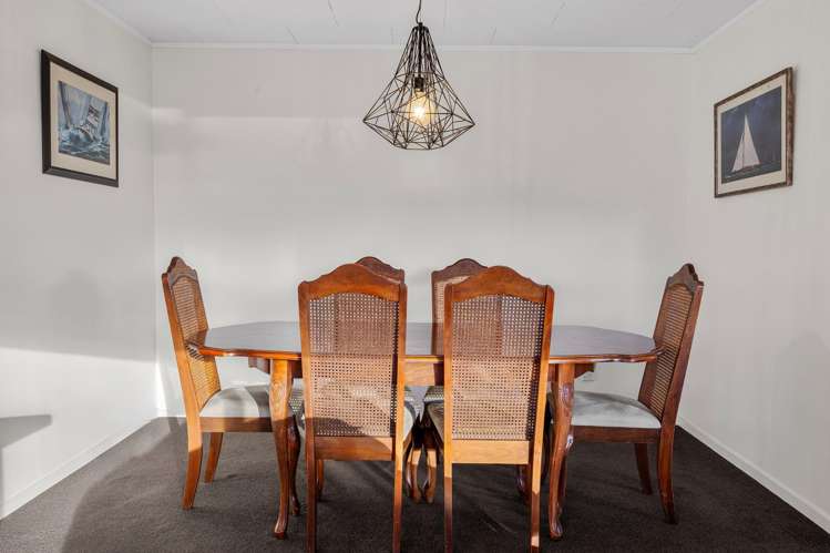 27 Elmbridge Place Owhata_5