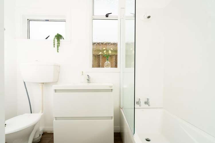 10 Harper Street Newtown_9