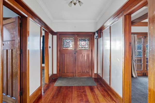 8 Annandale Avenue Takaro_1