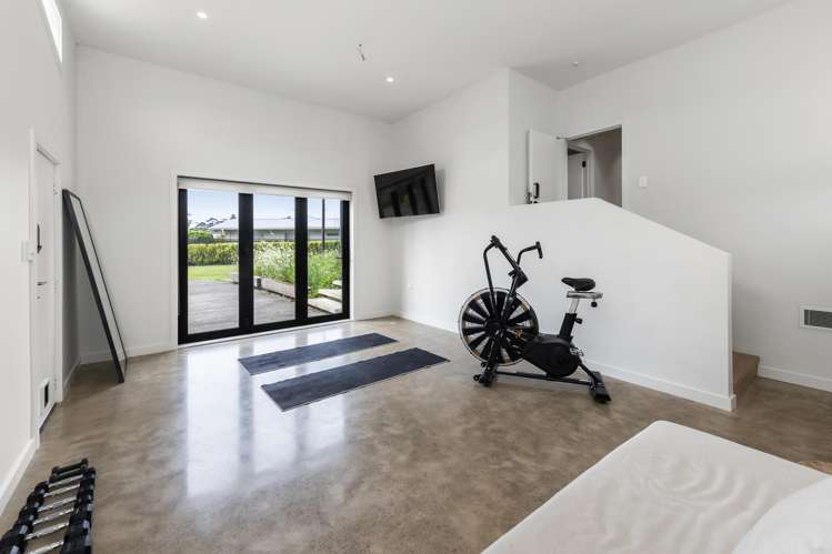 56 Covil Avenue Te Atatu South_29