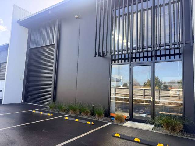 Unit 5, 39 Karewa Place Te Rapa_2