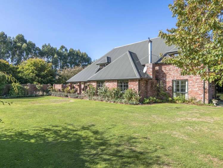 284 Marshs Road Hornby South_20