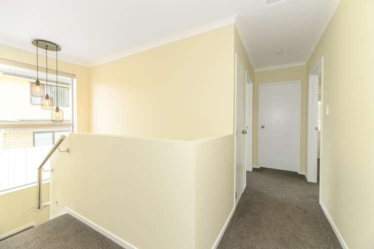 20D Kelwyn Road Kelston_16