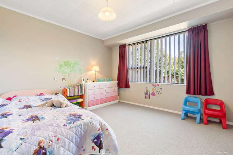 3 Bluewater Place Wattle Downs_13