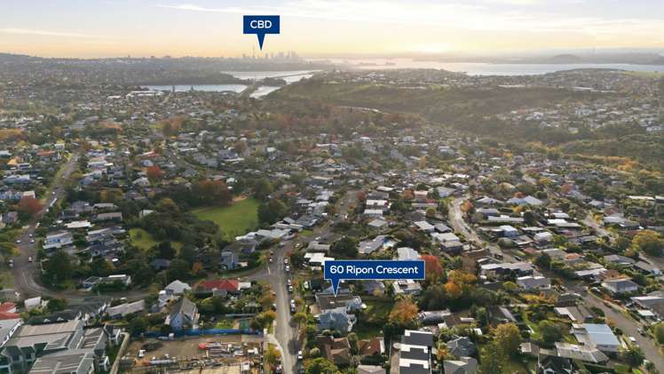 60 Ripon Crescent Meadowbank_21