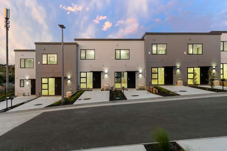 27 Awhi Lane Massey_2