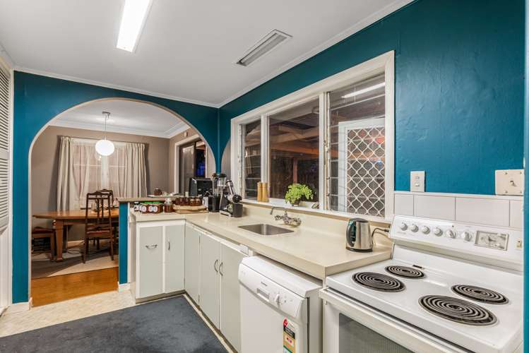 49 Sylvan Crescent Te Atatu South_6