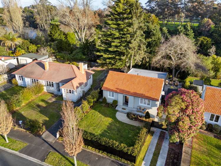 60 Jellicoe Drive Hamilton East_34