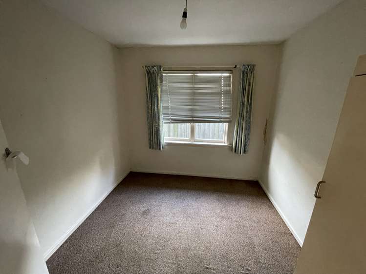 1/84 Travis Road Burwood_6