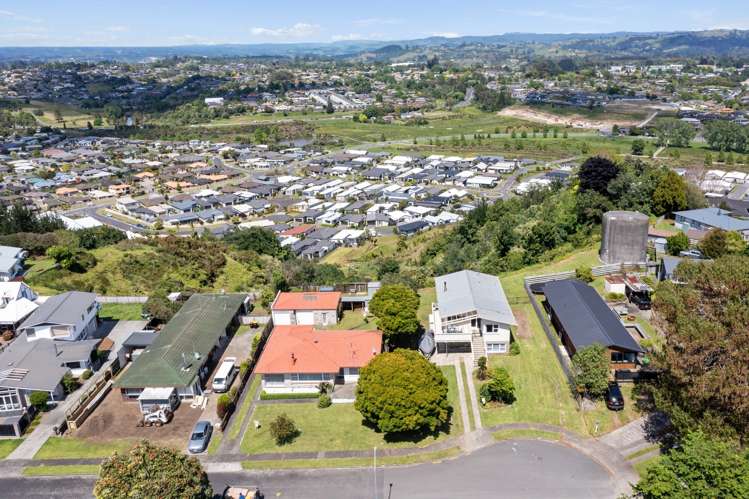 60 The Drive Brookfield_14