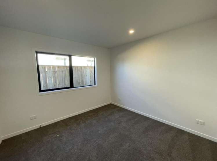 2/10 Mathieson Street City Centre_4