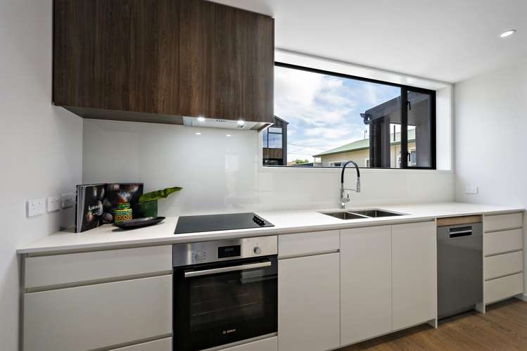 96B Apu Crescent_4