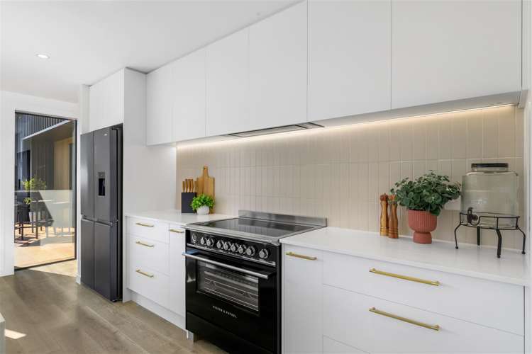 23 Magnum Drive Cromwell_8