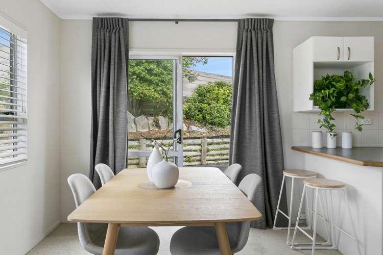 2/23 Kiddle Drive Hilltop_12