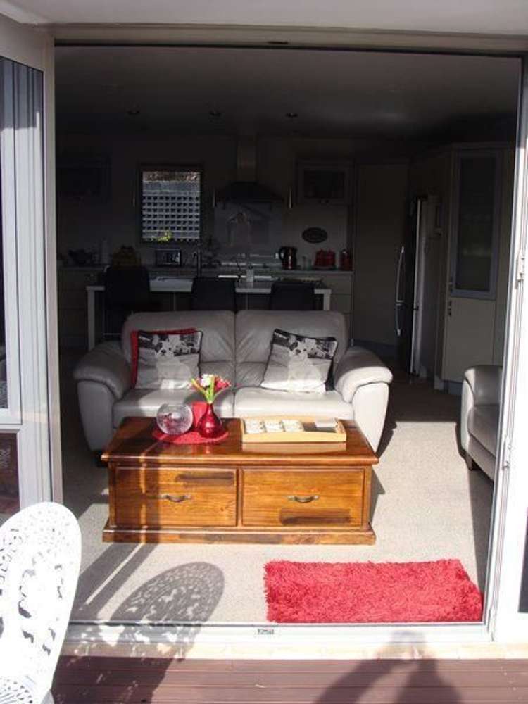 1 Weka Place Picton_9