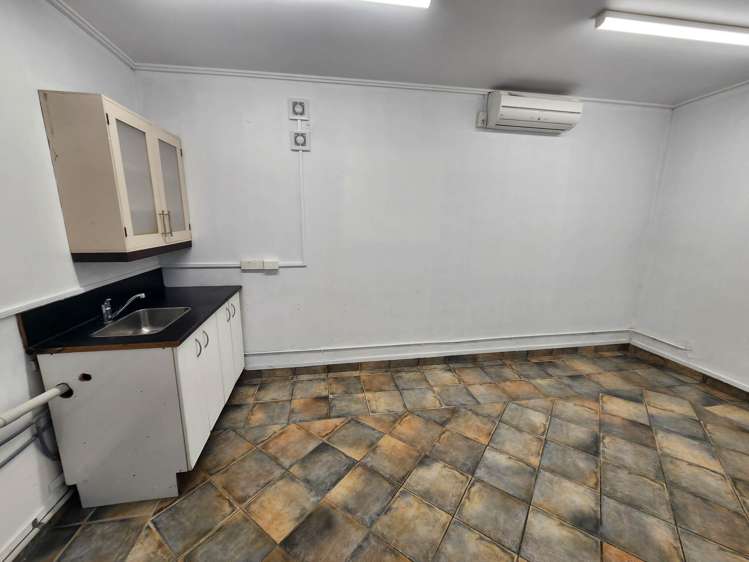 Shop 1/2052 State Highway 10 Waipapa_4