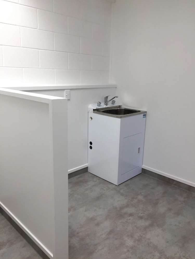 8/17 Wellington Street Hamilton East_8