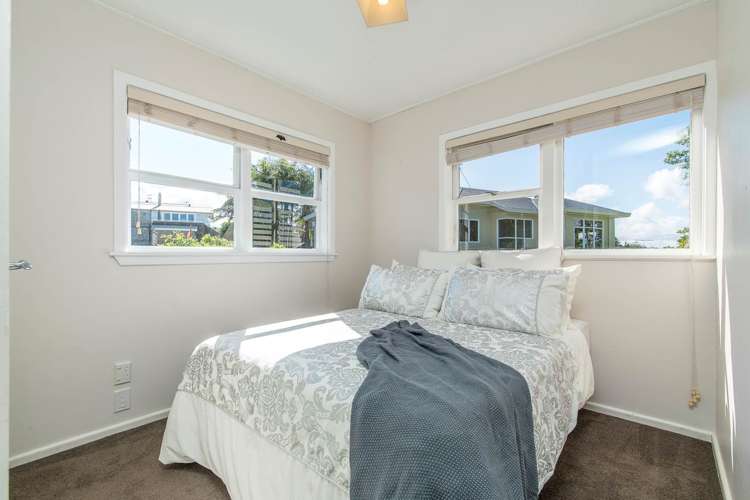 30 Kokiri Street Te Atatu South_39