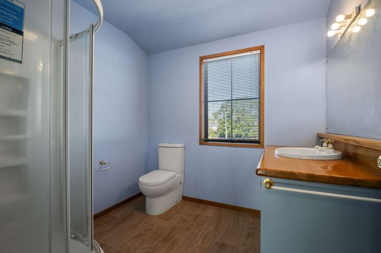 5a Saint Andrews Road Epsom_6