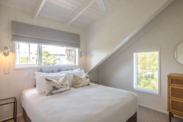 12 Esslin Road Surfdale_19