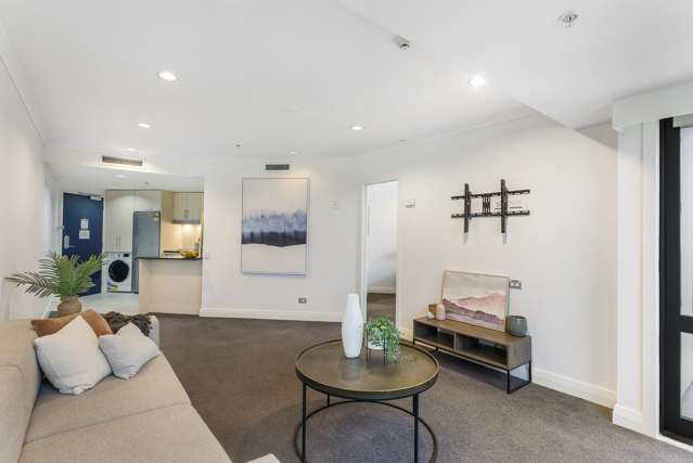 1112/9-17 Byron Avenue Takapuna_1