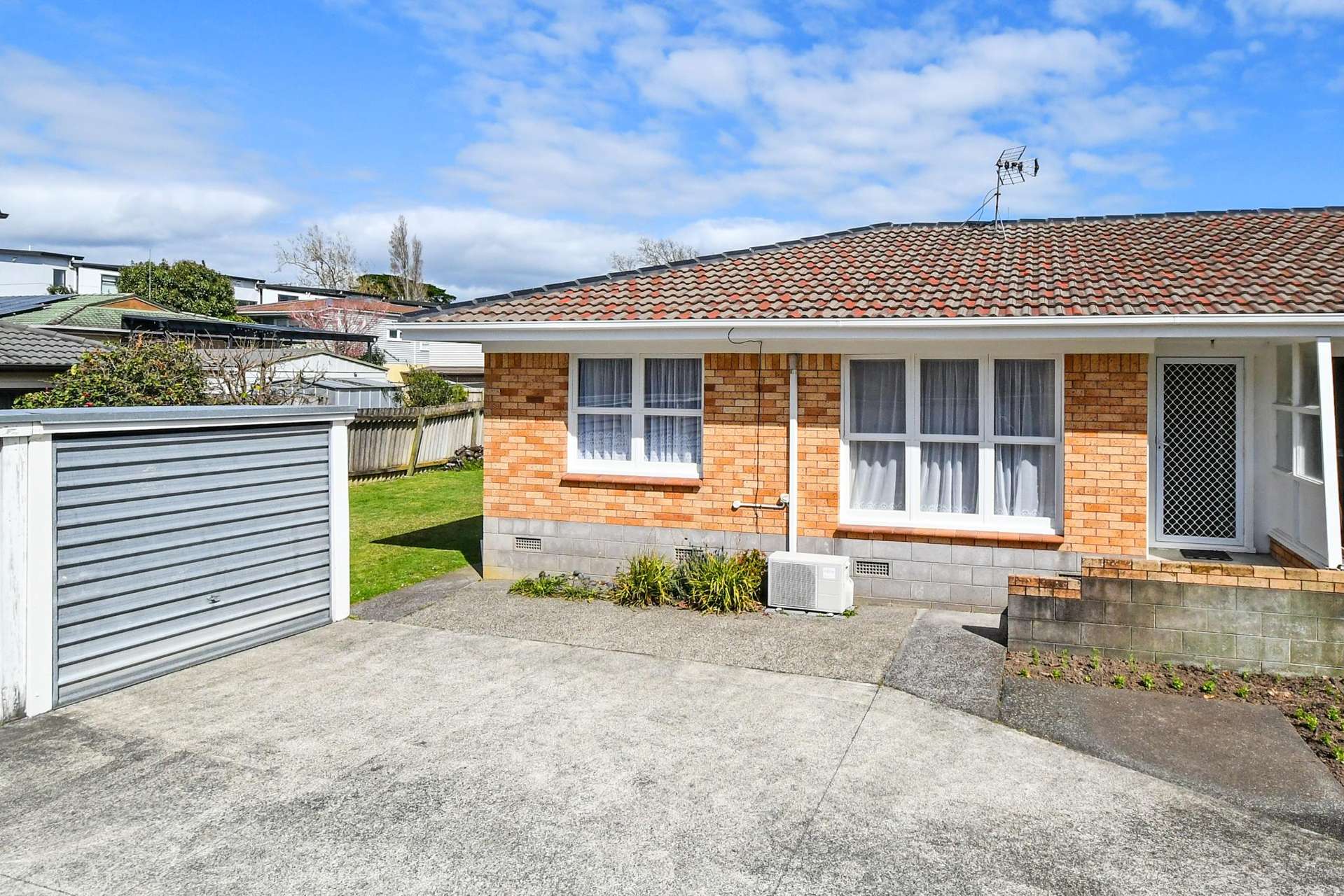 3/7 Halcyon Place Papatoetoe_0