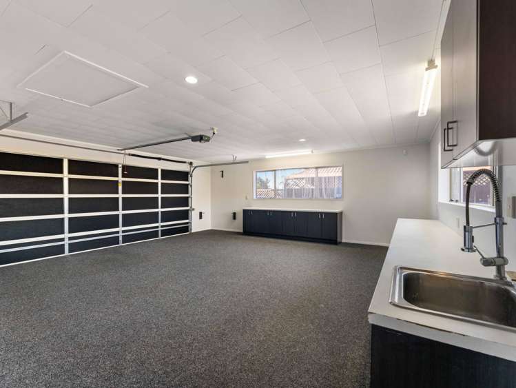 11 Graham Tagg Close Pahurehure_24