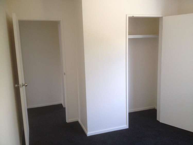 2/3 Erewhon Place Birkdale_10