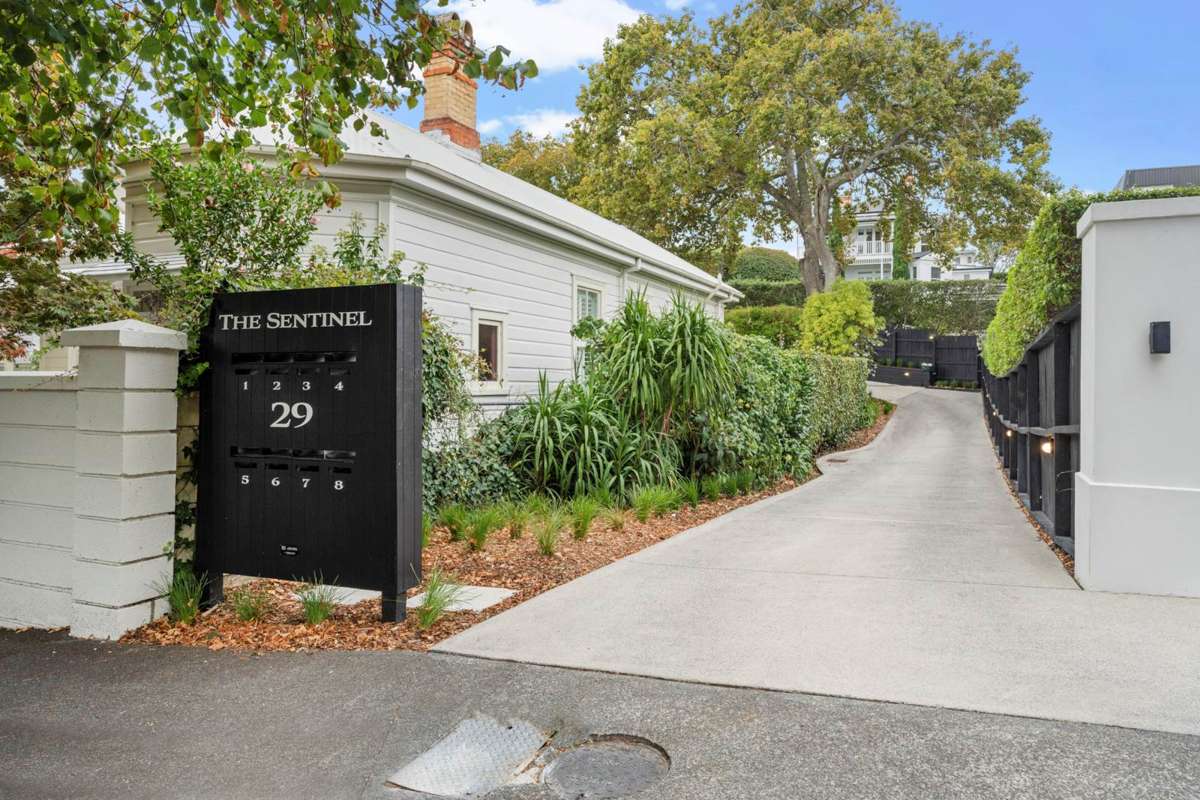 Sentinel Road 1-8/29 Sentinel Road | Herne Bay | Auckland City | Houses for Sale ...