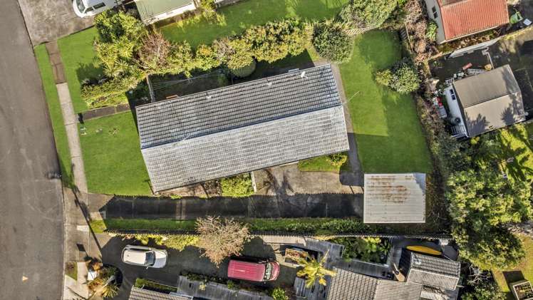 2/30 Galsworthy Place Bucklands Beach_18