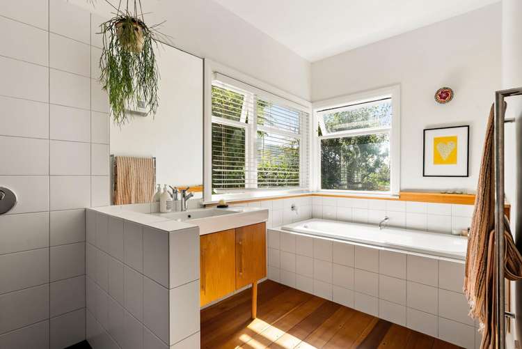 4 Manuka Terrace Eastbourne_18