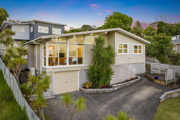 29 Hatherlow Street Glenfield_16