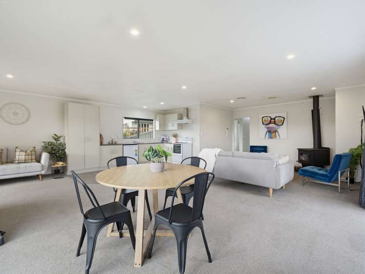 15 Morey Street Owhata_6