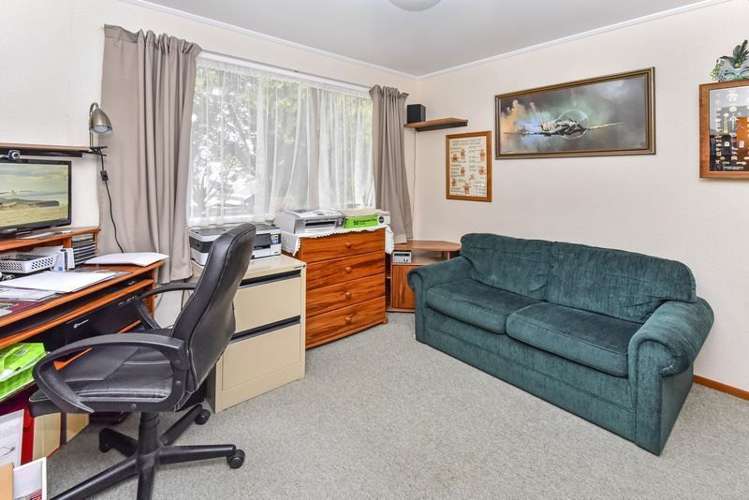 22 Mcquarrie Avenue Wattle Downs_18