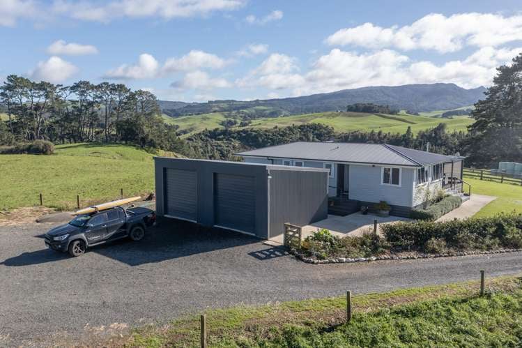 272 Ngutunui Road Puketotara_15