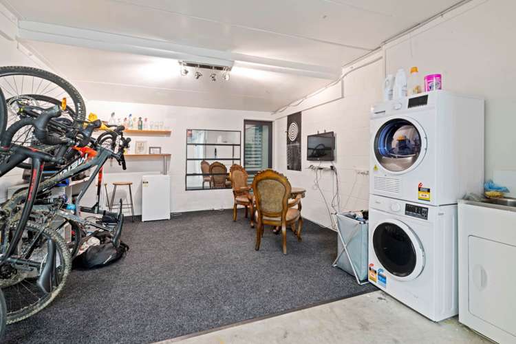 72 Norwood Drive Flat Bush_15