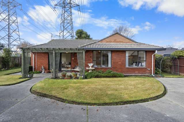 2/31 Peebles Drive Hei Hei_1