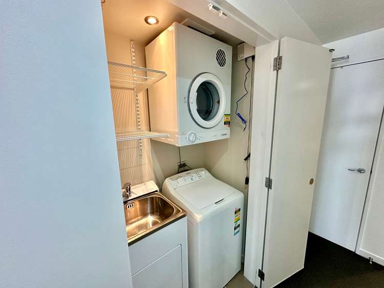 3g/11 Tennyson Street Te Aro_11