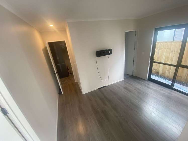 51 Koromeke Street Flat Bush_3