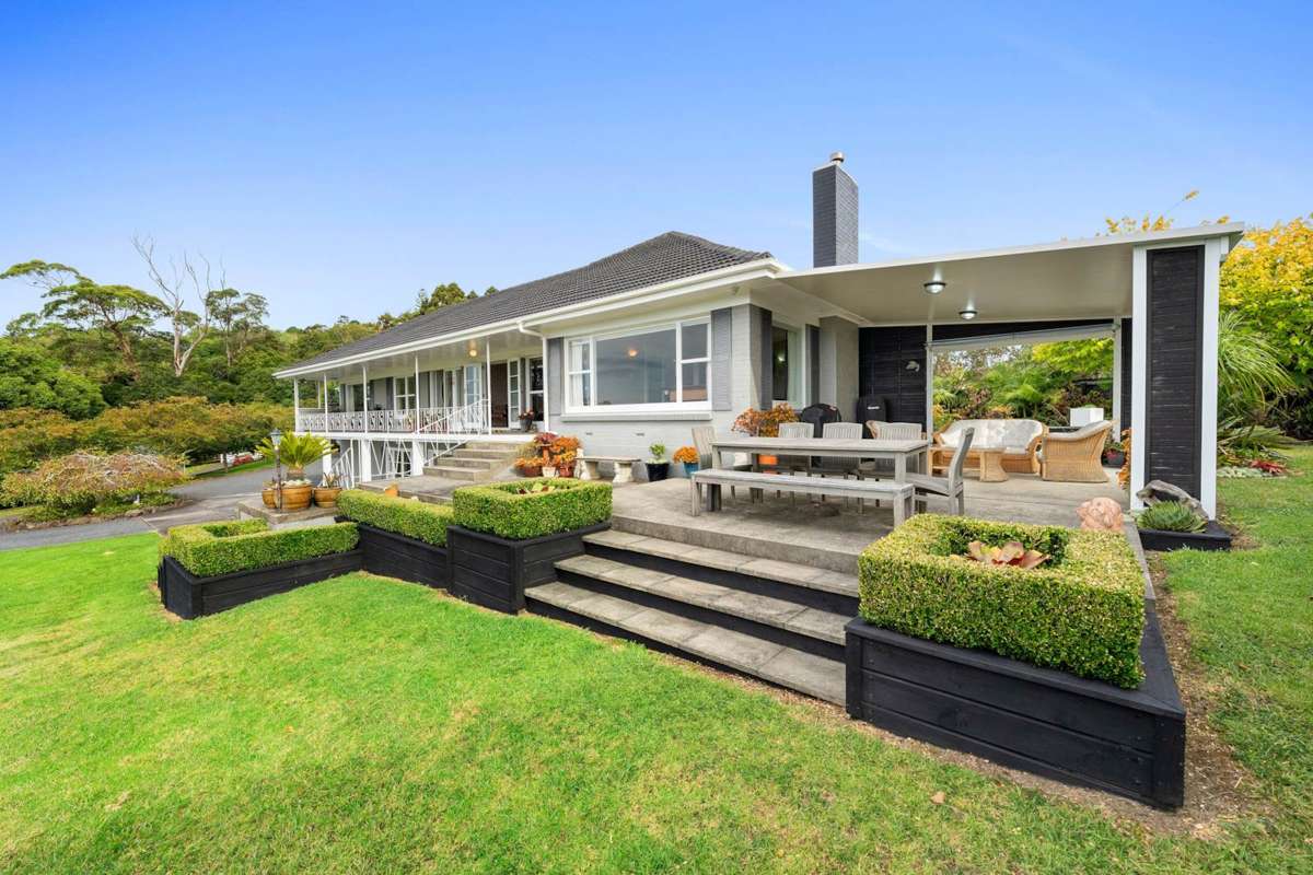 77 Point View Drive | East Tamaki Heights | Manukau City | Houses for ...